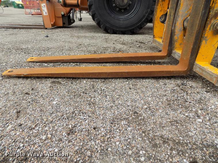 image for item DB8675 2001 JCB 520 telehandler