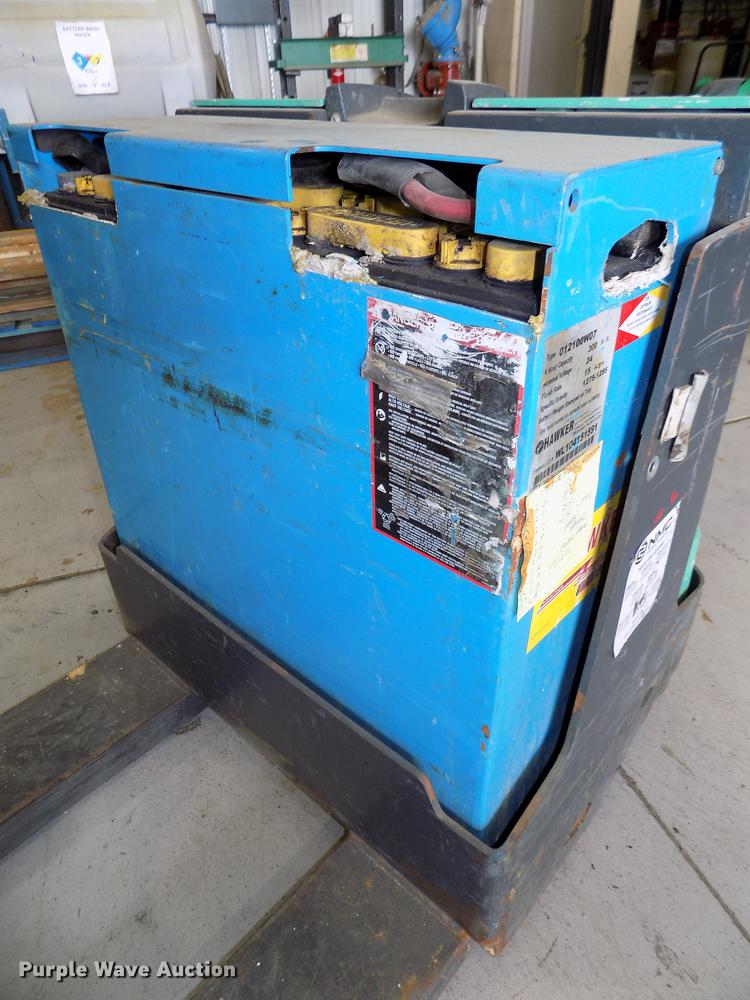 image for item DB8676 2012 Mitsubishi PW23 electric pallet jack