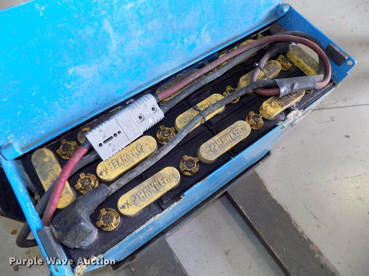 image for item DB8676 2012 Mitsubishi PW23 electric pallet jack