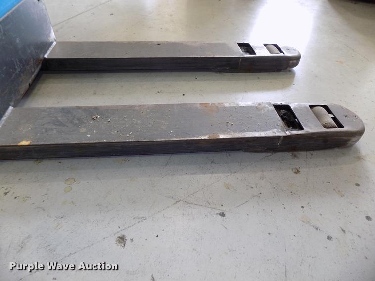 image for item DB8676 2012 Mitsubishi PW23 electric pallet jack