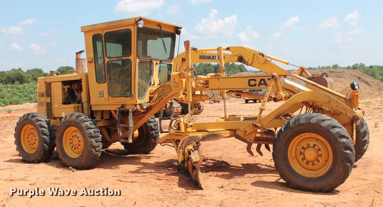 image for item DD5242 1989 Caterpillar 120G motor grader