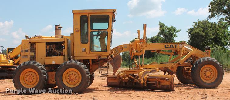 image for item DD5242 1989 Caterpillar 120G motor grader