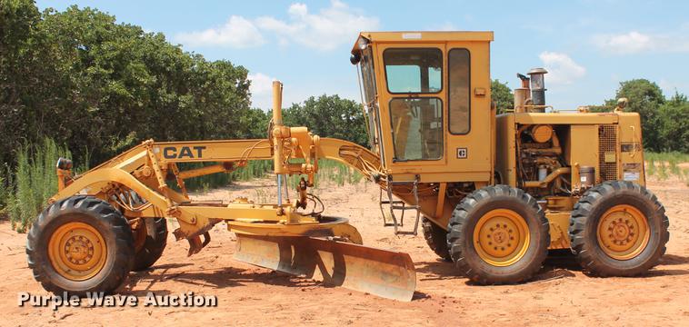 image for item DD5242 1989 Caterpillar 120G motor grader