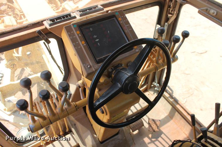 image for item DD5242 1989 Caterpillar 120G motor grader