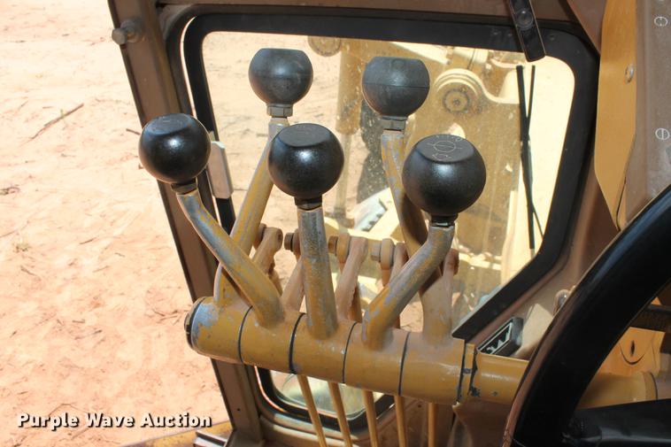 image for item DD5242 1989 Caterpillar 120G motor grader