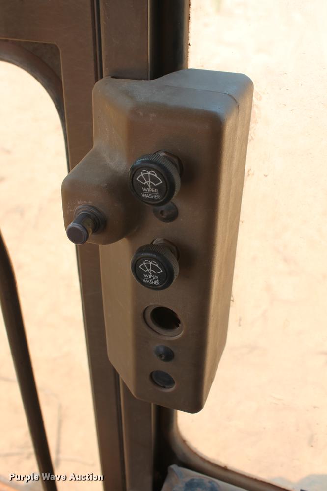 image for item DD5242 1989 Caterpillar 120G motor grader