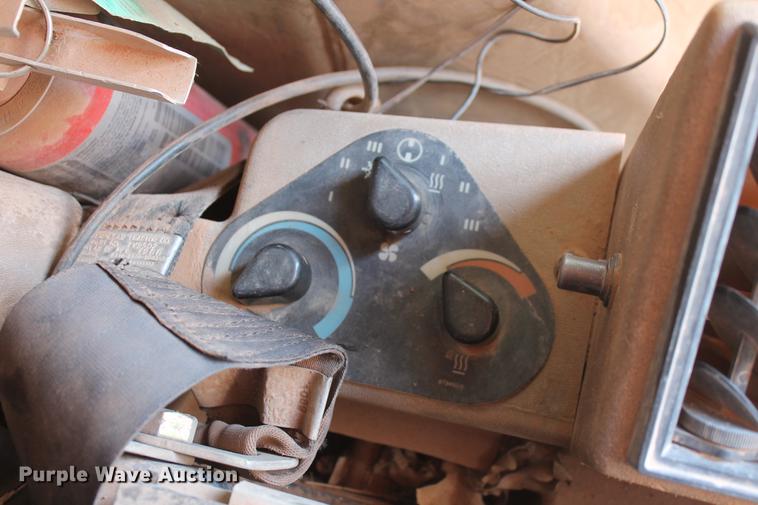 image for item DD5242 1989 Caterpillar 120G motor grader