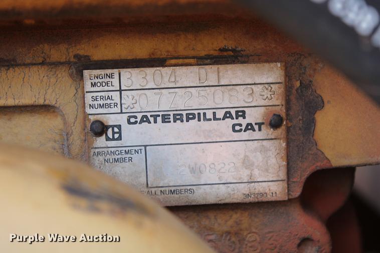 image for item DD5242 1989 Caterpillar 120G motor grader