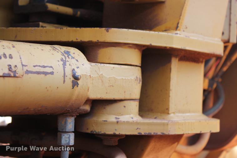 image for item DD5242 1989 Caterpillar 120G motor grader