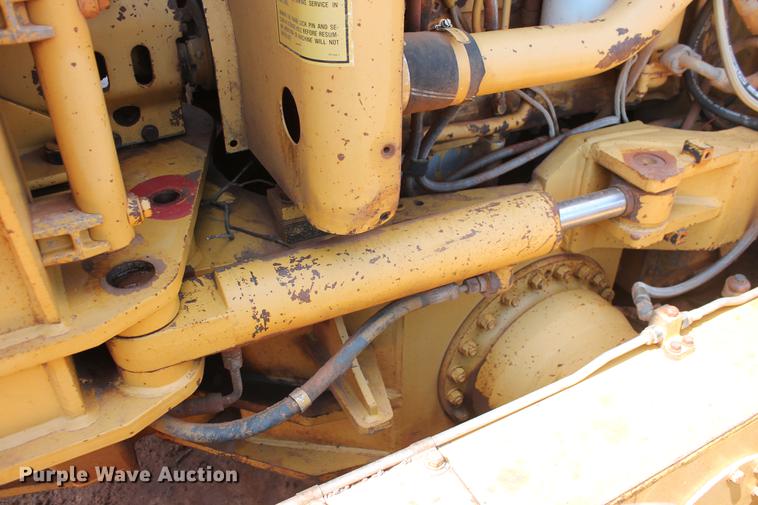 image for item DD5242 1989 Caterpillar 120G motor grader