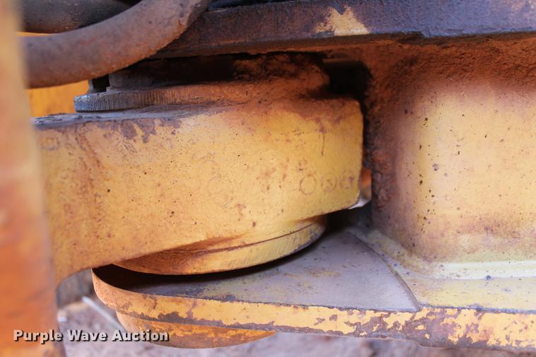 image for item DD5242 1989 Caterpillar 120G motor grader