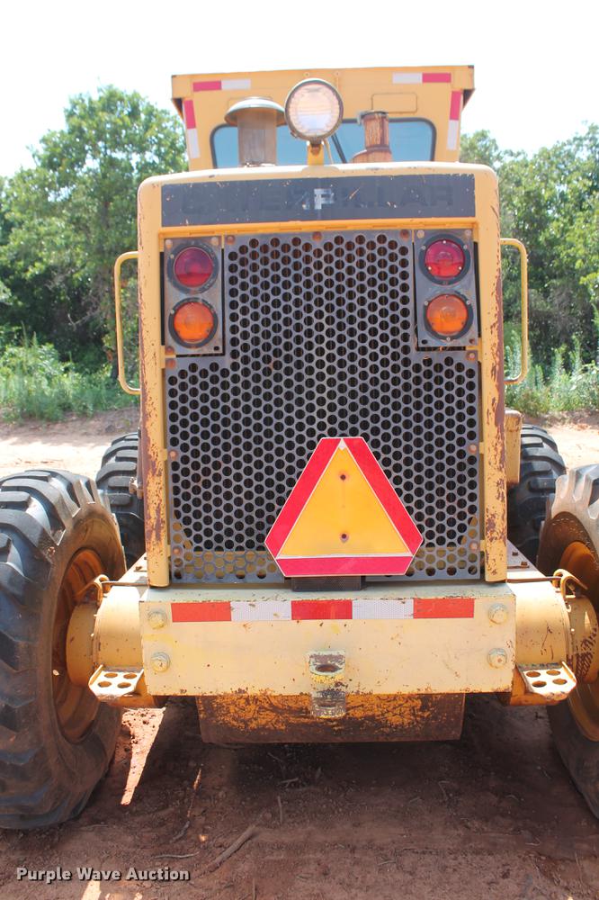 image for item DD5242 1989 Caterpillar 120G motor grader