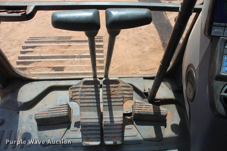 image for item DD5243 2013 Komatsu PC390LC-10 excavator