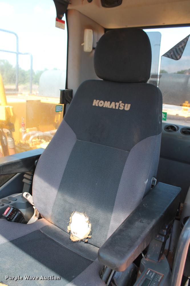 image for item DD5243 2013 Komatsu PC390LC-10 excavator
