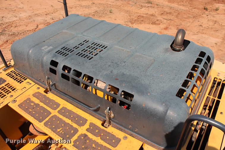 image for item DD5243 2013 Komatsu PC390LC-10 excavator