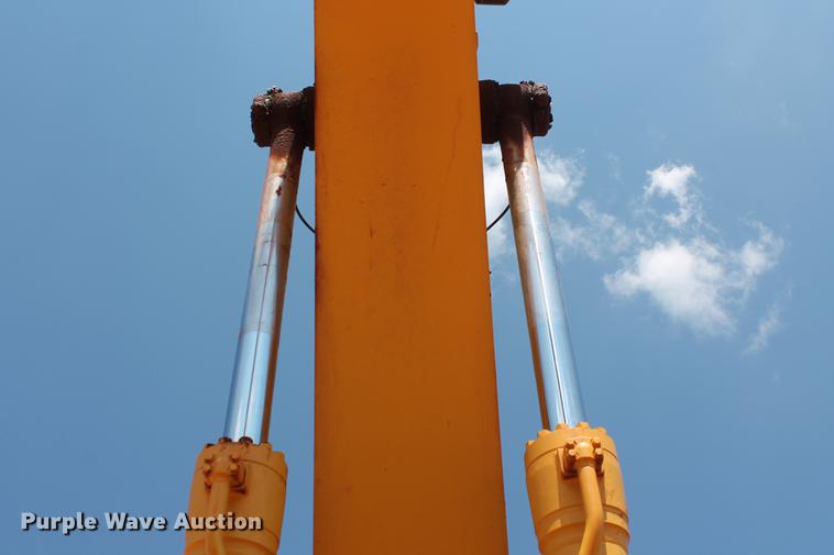 image for item DD5243 2013 Komatsu PC390LC-10 excavator