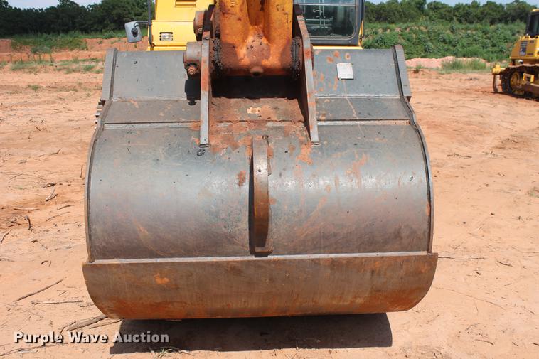 image for item DD5243 2013 Komatsu PC390LC-10 excavator