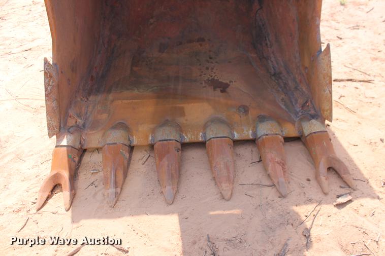 image for item DD5243 2013 Komatsu PC390LC-10 excavator