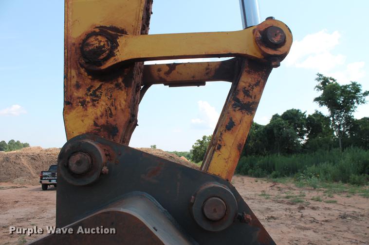 image for item DD5243 2013 Komatsu PC390LC-10 excavator