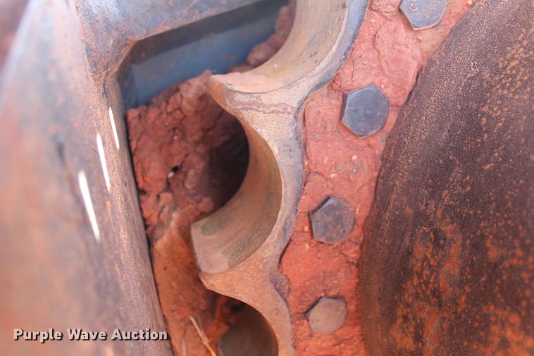 image for item DD5243 2013 Komatsu PC390LC-10 excavator