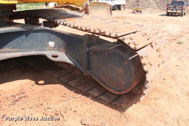 image for item DD5243 2013 Komatsu PC390LC-10 excavator