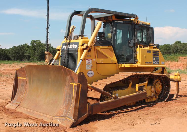 image for item DD5244 2013 Komatsu D65EX-17 dozer