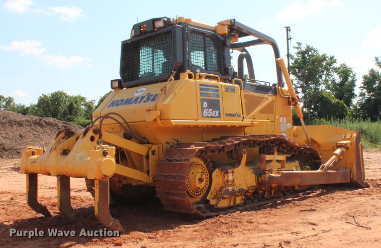 image for item DD5244 2013 Komatsu D65EX-17 dozer