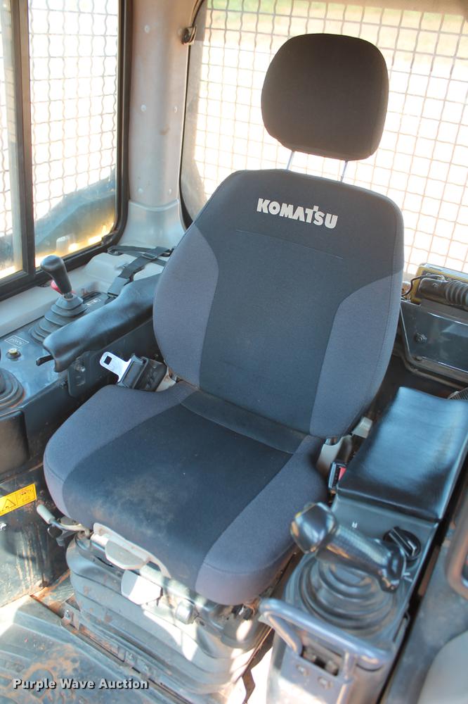 image for item DD5244 2013 Komatsu D65EX-17 dozer