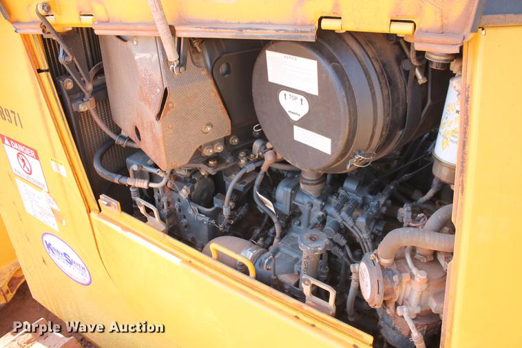 image for item DD5244 2013 Komatsu D65EX-17 dozer