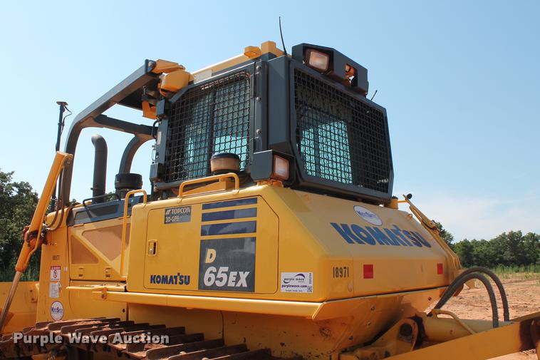 image for item DD5244 2013 Komatsu D65EX-17 dozer
