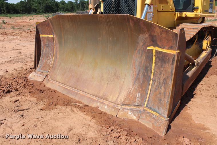 image for item DD5244 2013 Komatsu D65EX-17 dozer