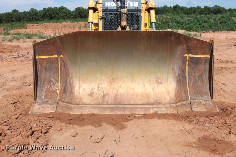 image for item DD5244 2013 Komatsu D65EX-17 dozer