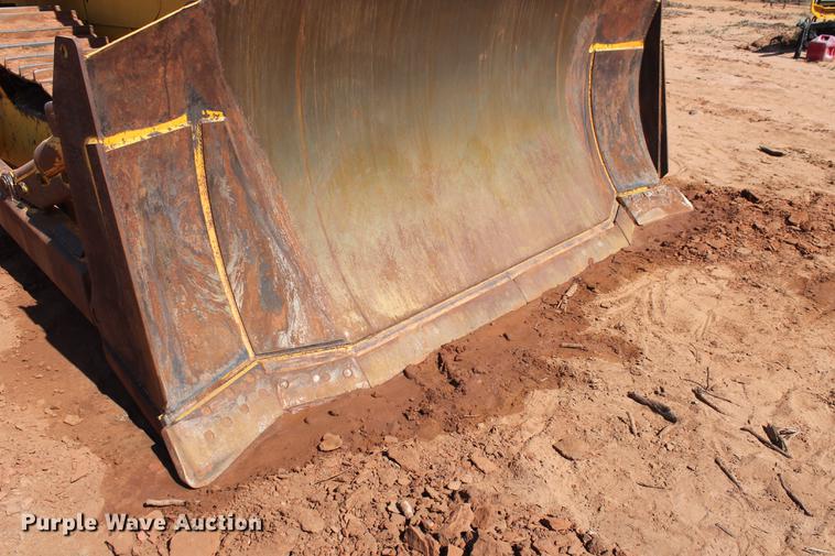 image for item DD5244 2013 Komatsu D65EX-17 dozer