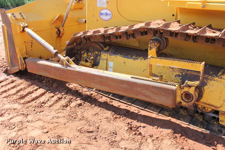 image for item DD5244 2013 Komatsu D65EX-17 dozer