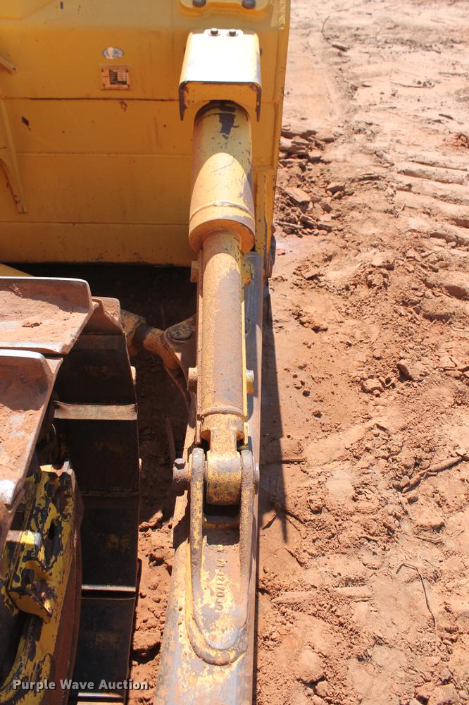 image for item DD5244 2013 Komatsu D65EX-17 dozer