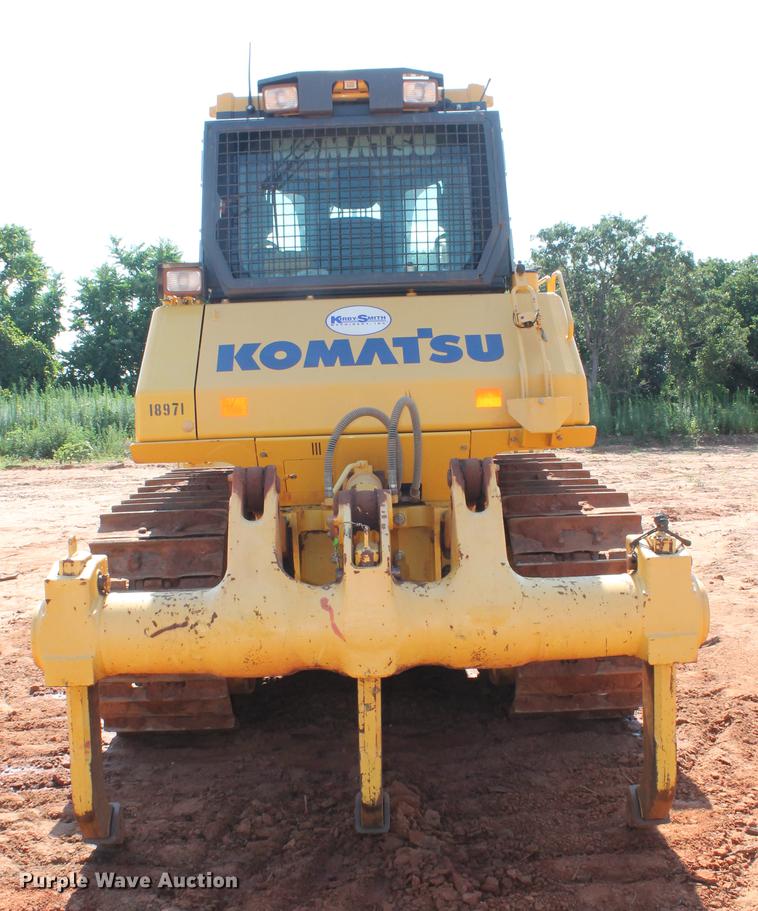 image for item DD5244 2013 Komatsu D65EX-17 dozer