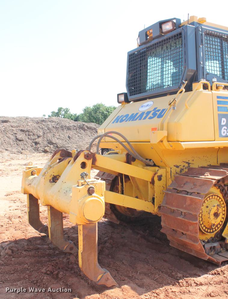 image for item DD5244 2013 Komatsu D65EX-17 dozer