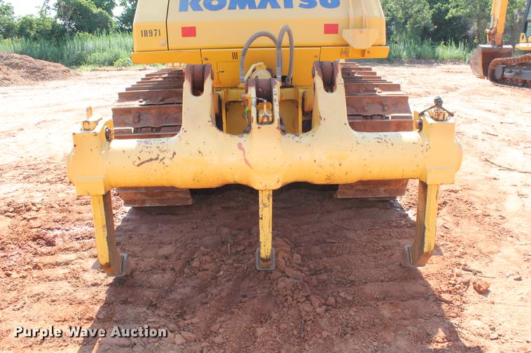 image for item DD5244 2013 Komatsu D65EX-17 dozer
