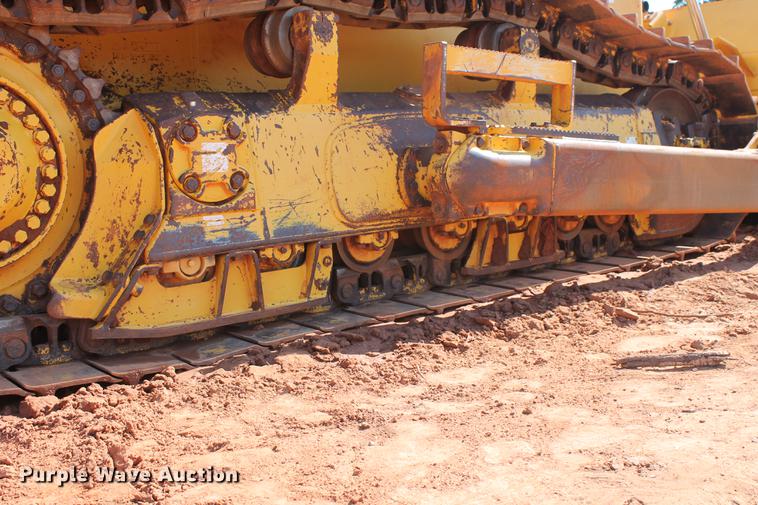 image for item DD5244 2013 Komatsu D65EX-17 dozer