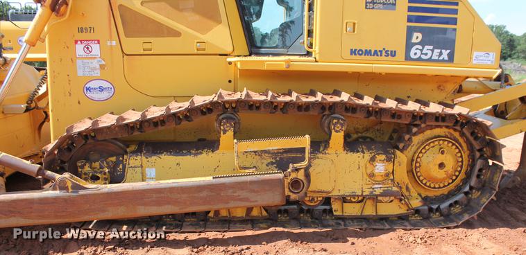 image for item DD5244 2013 Komatsu D65EX-17 dozer