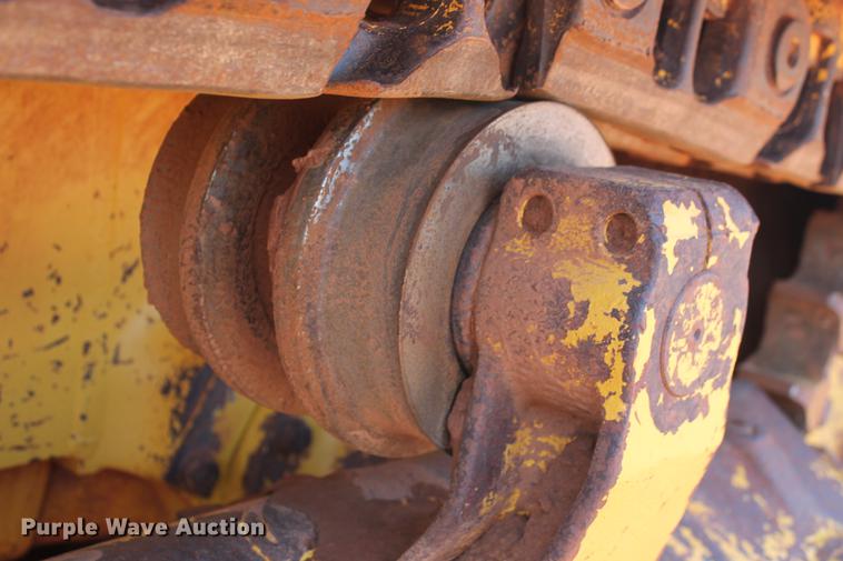 image for item DD5244 2013 Komatsu D65EX-17 dozer