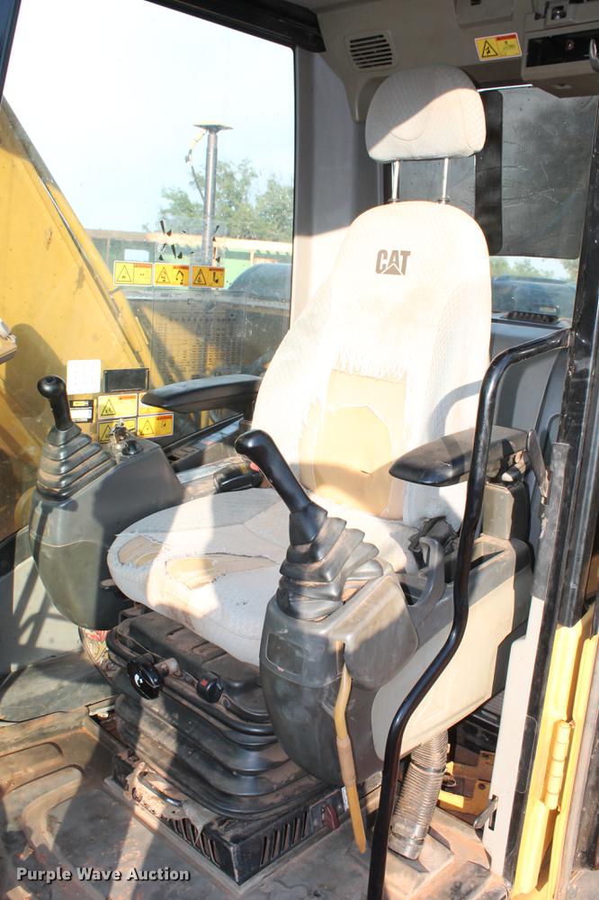 image for item DD5245 2008 Caterpillar 320D L excavator