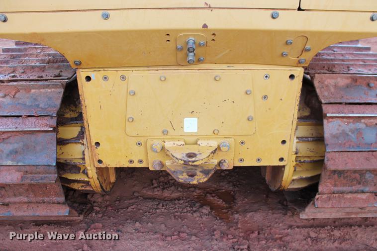 image for item DD5246 2006 Caterpillar D5G LGP dozer