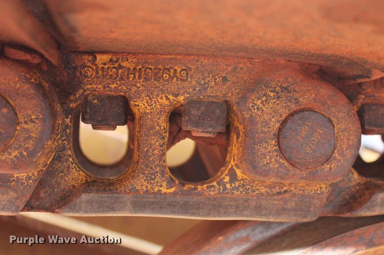 image for item DD5246 2006 Caterpillar D5G LGP dozer