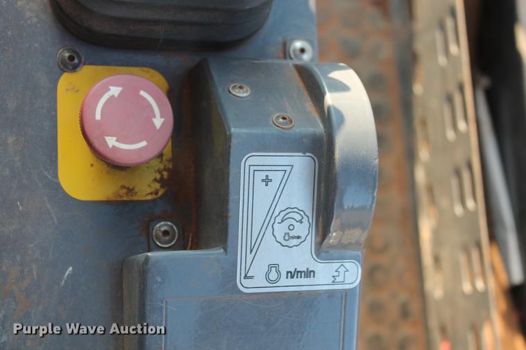 image for item DD5247 2012 Hamm 3410P single drum vibratory roller