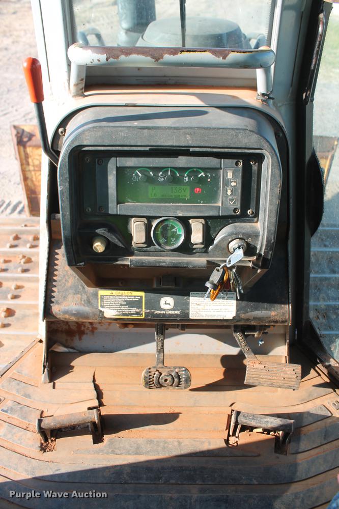 image for item DD5250 2004 John Deere 650H XLT dozer