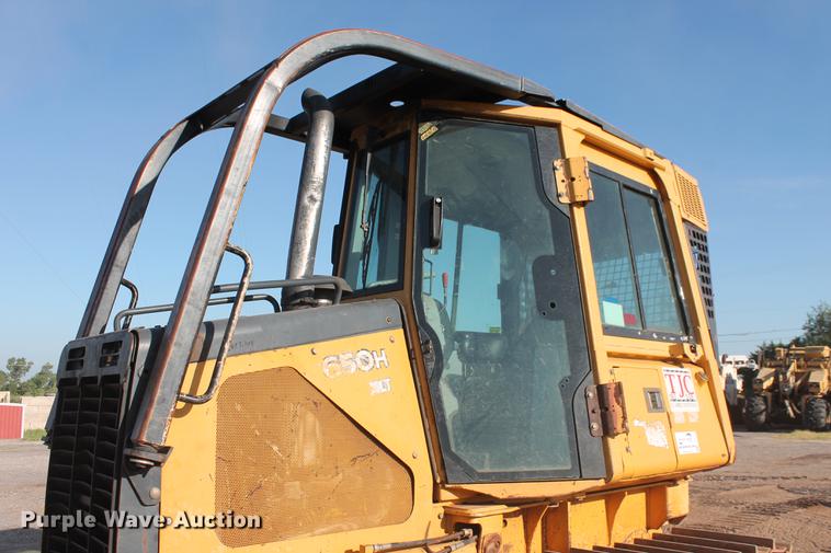 image for item DD5250 2004 John Deere 650H XLT dozer