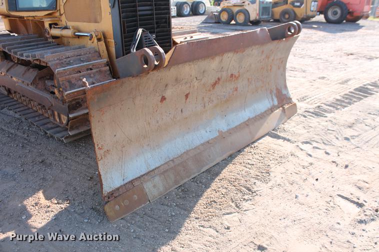 image for item DD5250 2004 John Deere 650H XLT dozer