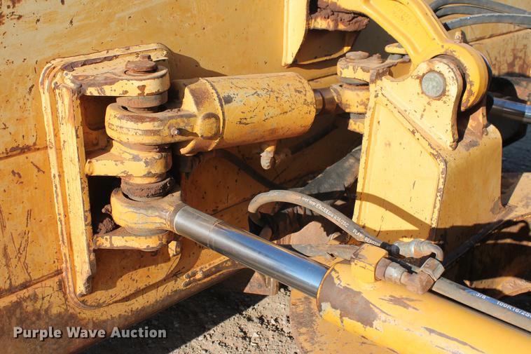 image for item DD5250 2004 John Deere 650H XLT dozer