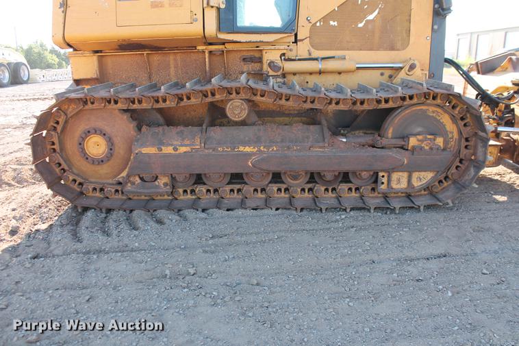 image for item DD5250 2004 John Deere 650H XLT dozer
